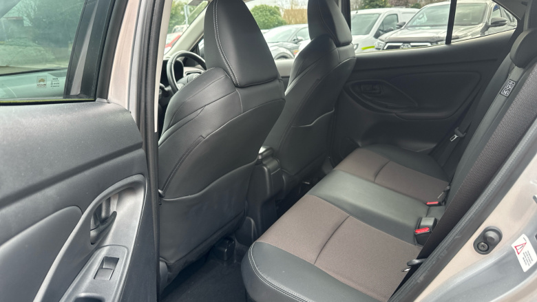 Toyota Yaris Cross 1.5 Hybrid Excel 5dr CVT Hybrid Estate